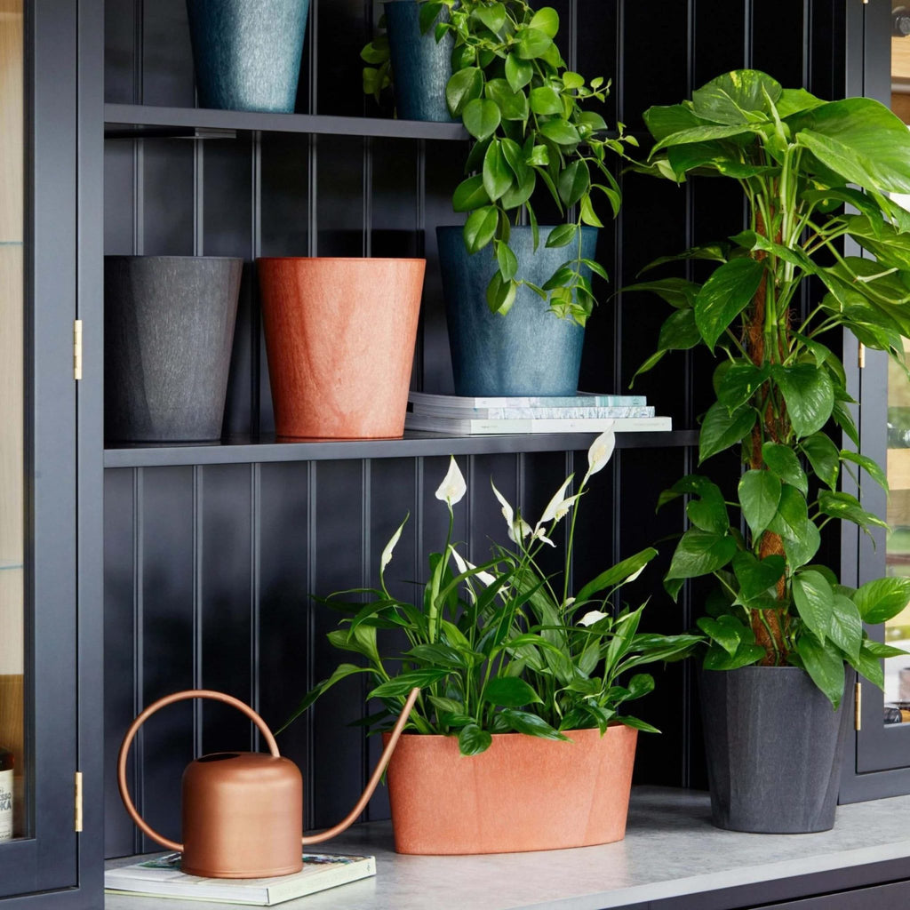 Pula Lightweight Recyclable Planter