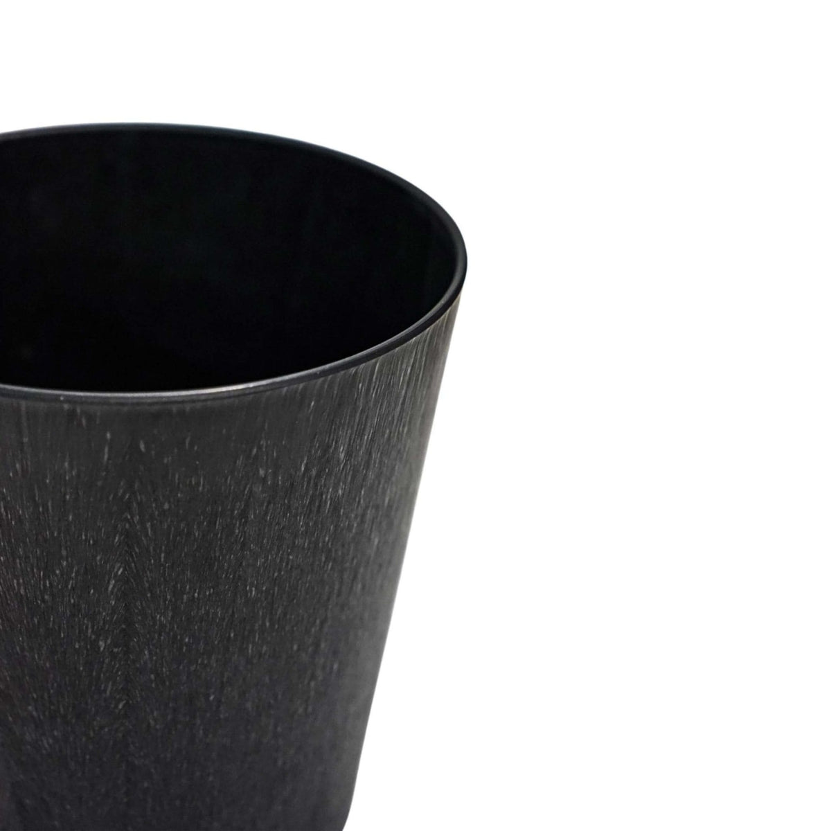 Pula Lightweight Recyclable Planter - Black