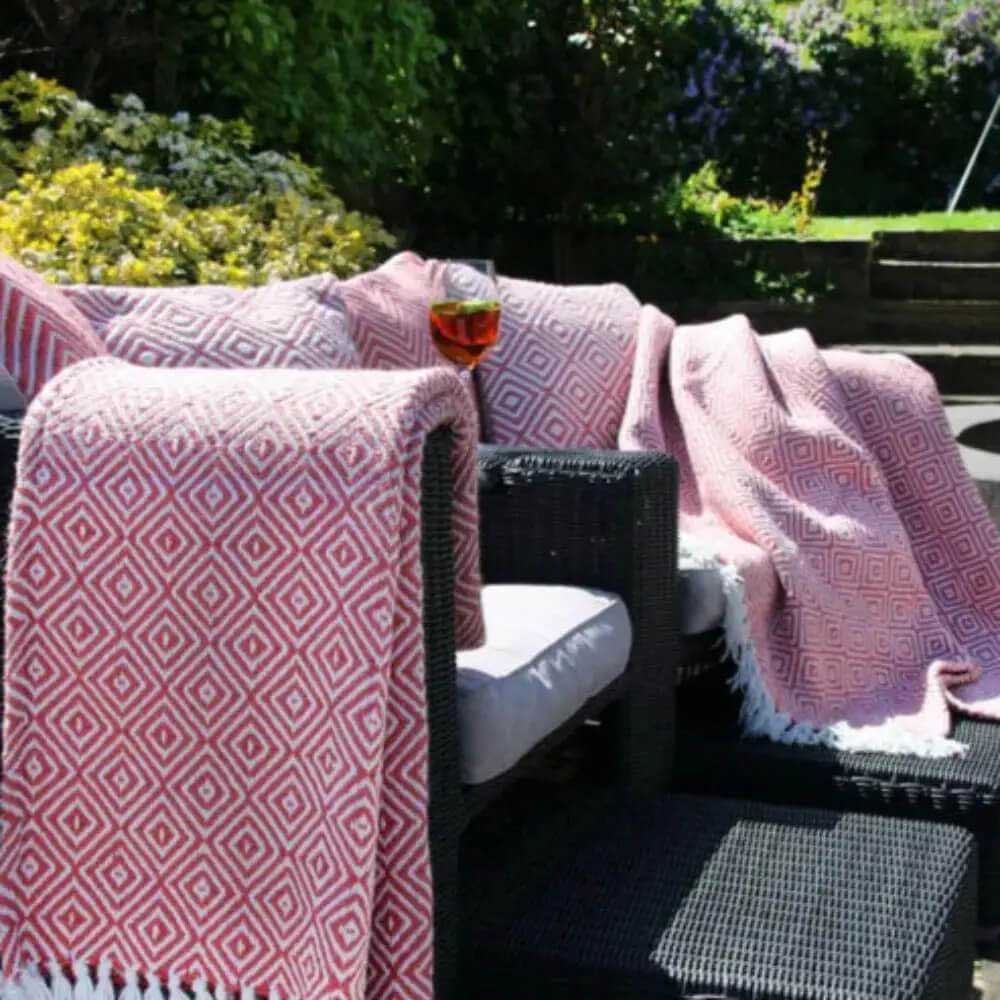 Hug Rug Woven Diamond Throw
