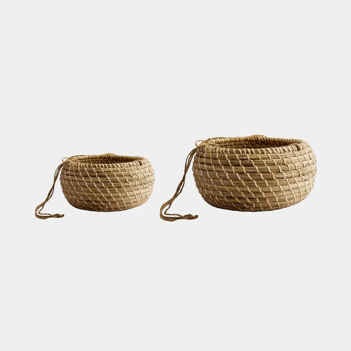Set of 2 Sustainable Hanging Seagrass Planters