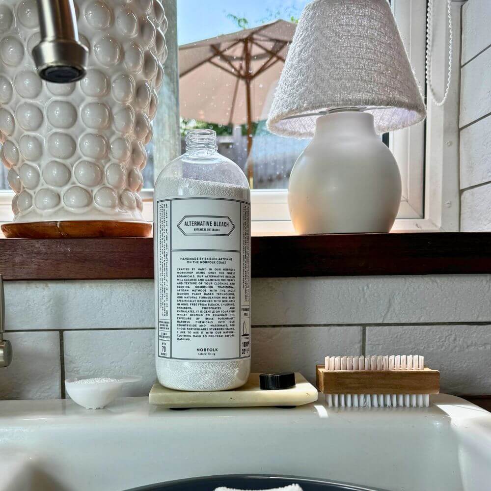 Natural Alternative Multi-Purpose Bleach