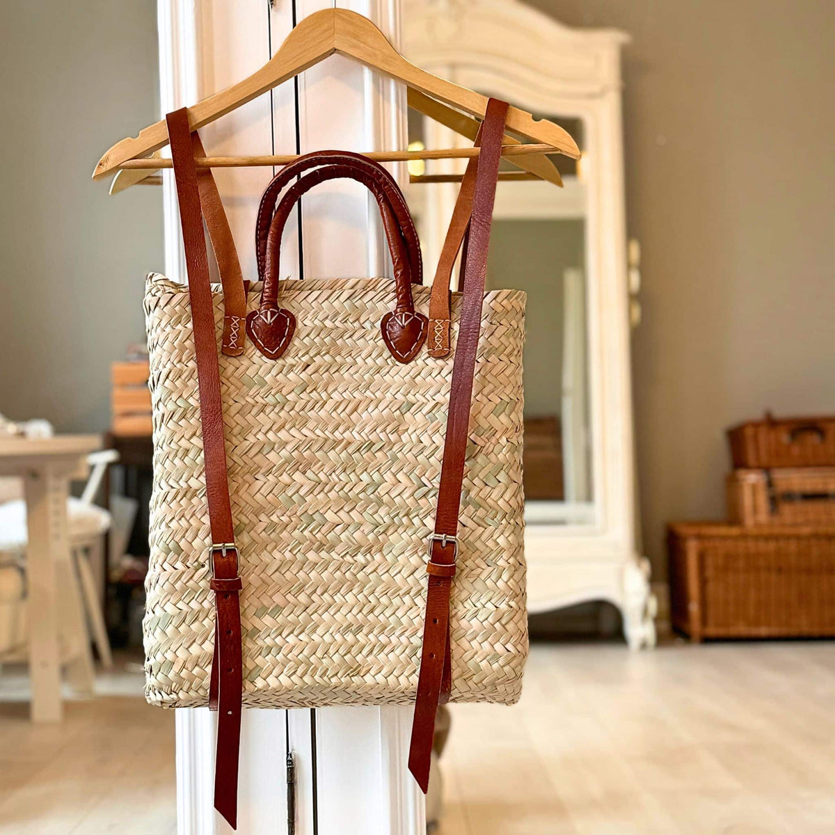 Straw Back Pack with Leather Strap