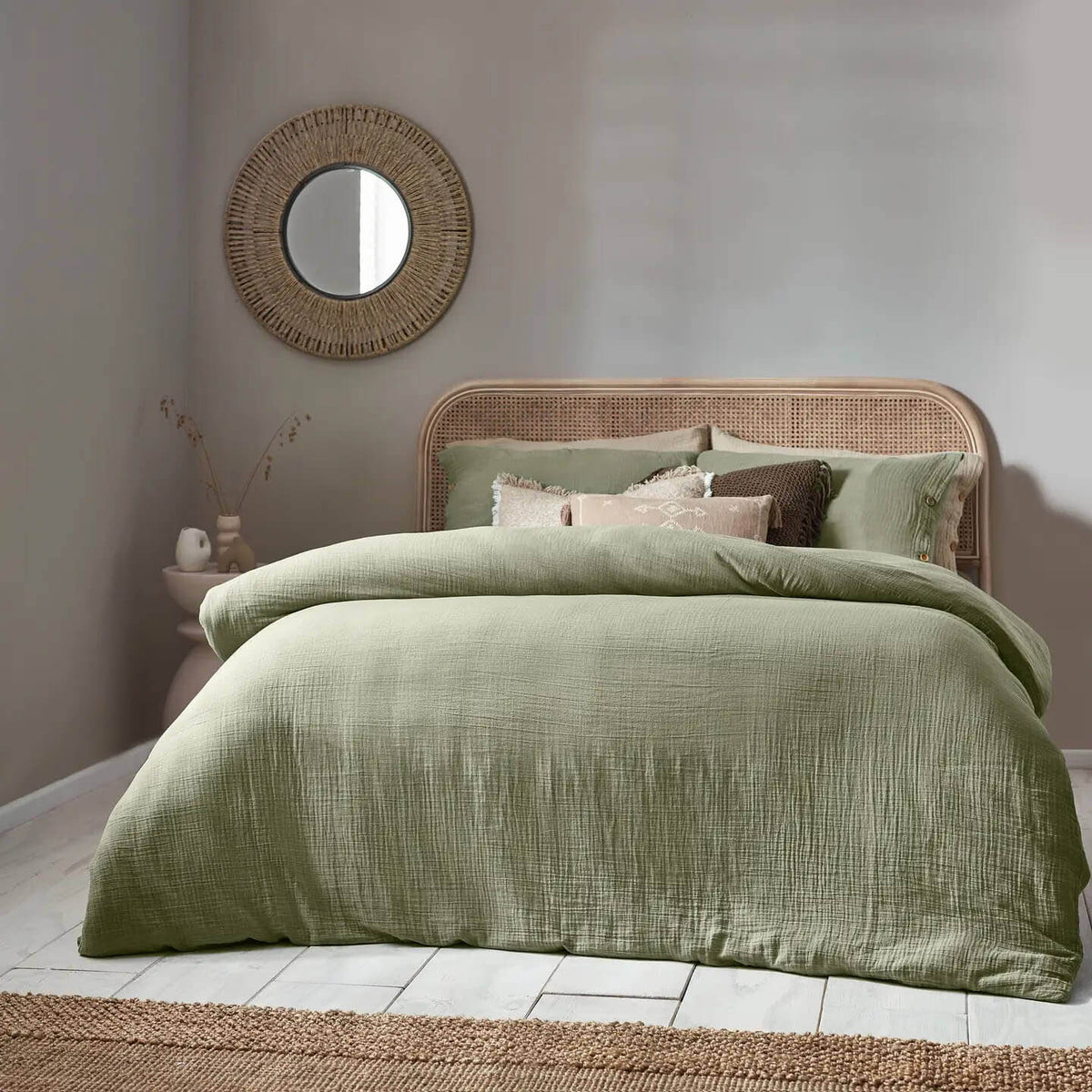 Lark Cotton Muslin Duvet Cover Set Eucalyptus - Super King
